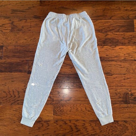 Alo Sweatpants - Picture 4 of 5